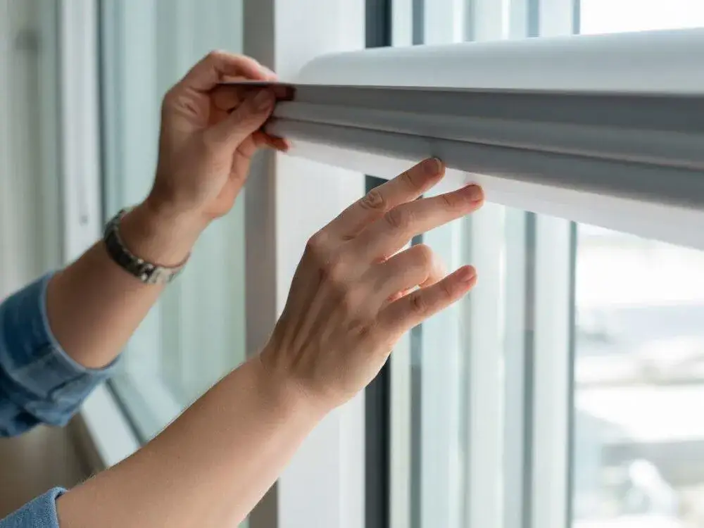 Jak zrobić rolety na okna dachowe: prosty poradnik krok po kroku