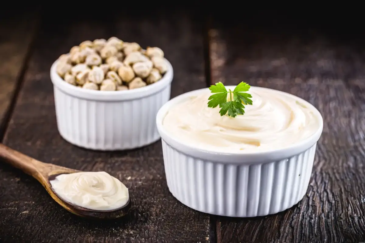 Jak zrobić majonez wegański – proste przepisy i cenne wskazówki