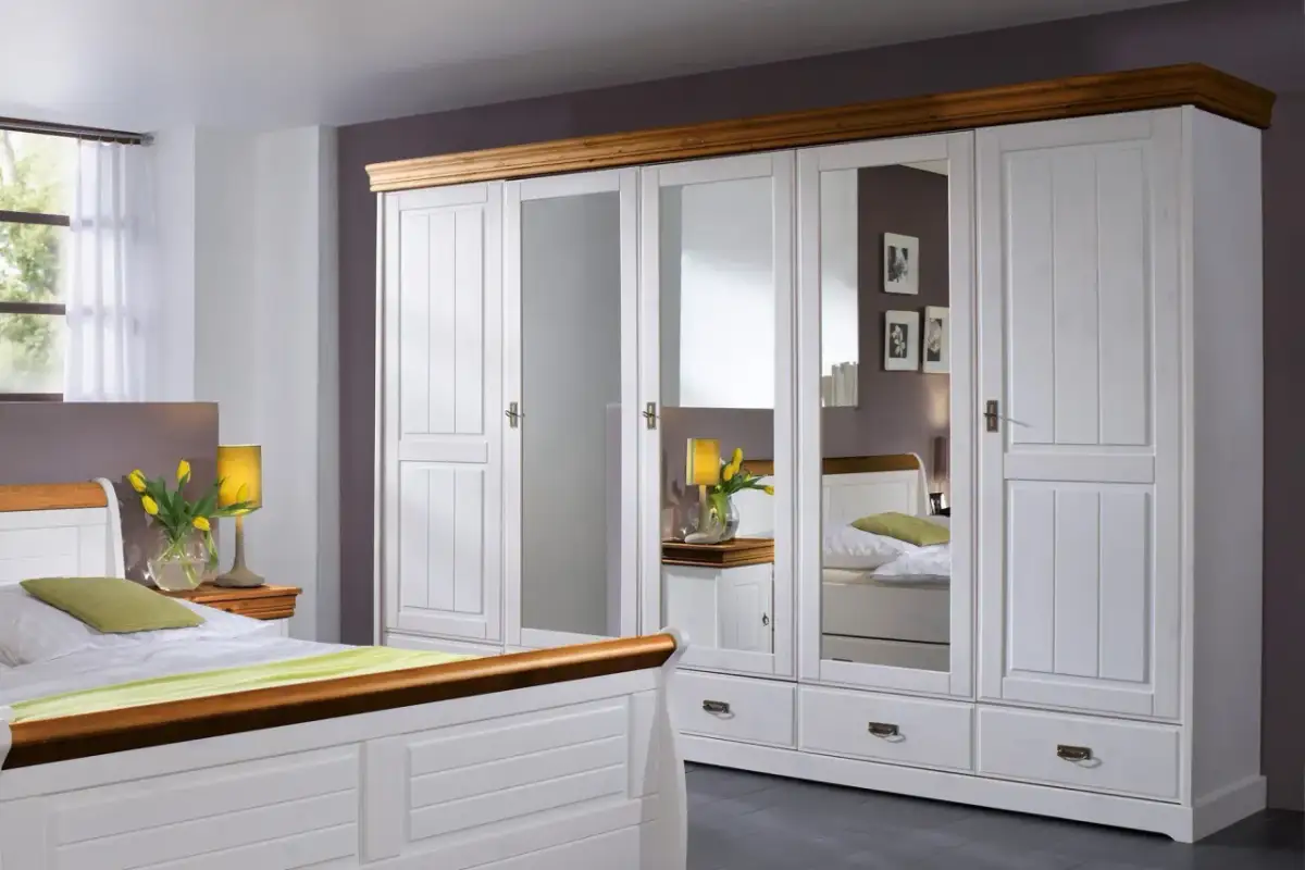 Schlafzimmer Landhausstil Weiß: Stilvolle Möbel und Preisoptionen