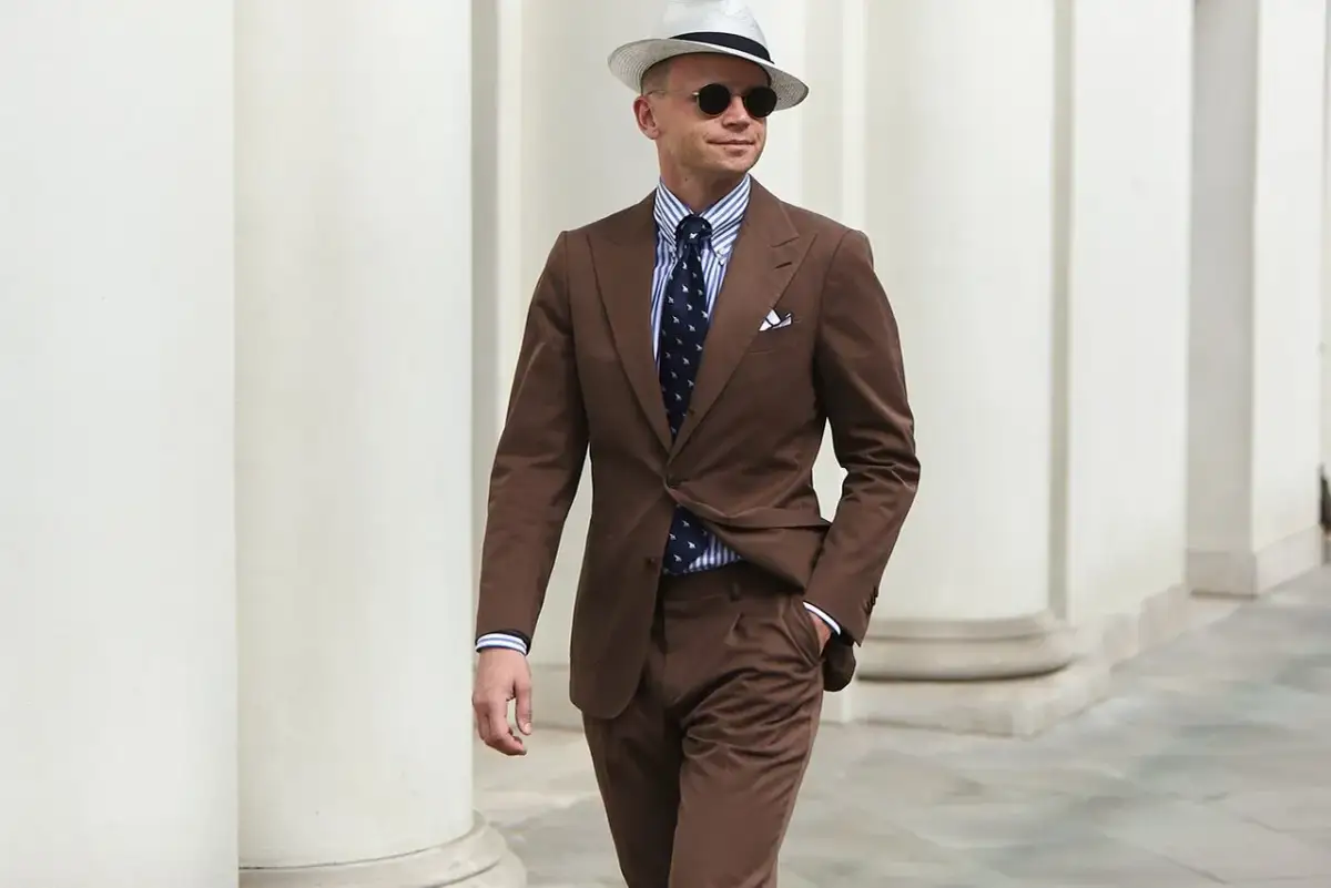 Jaki krawat do brązowych butów? 5 porad dla eleganckiego mężczyzny