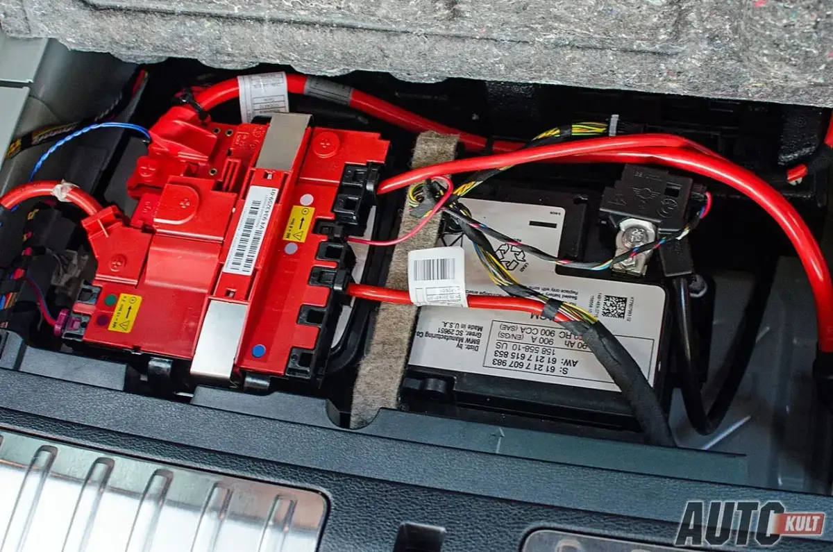 Jaki akumulator do hondy CR-V 2.0 benzyna - uniknij kosztownych błędów