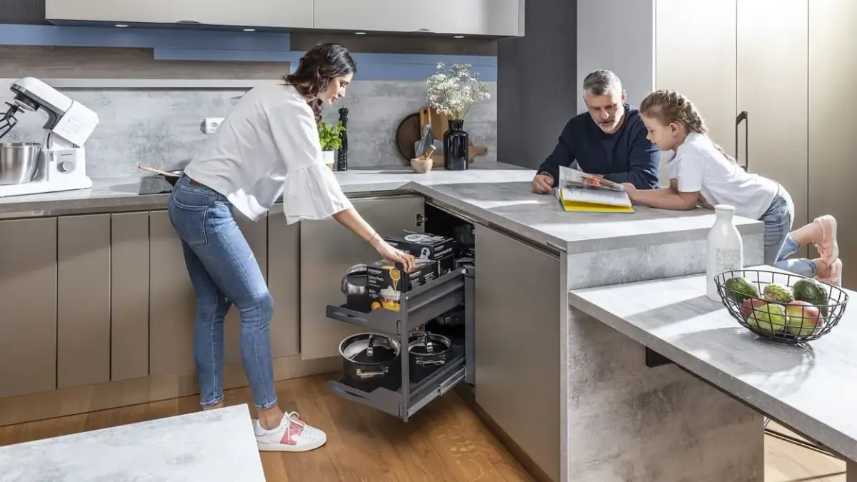 Narożnik w kuchni: Magic Corner, Le Mans czy zaślepić? Wybierz mądrze!