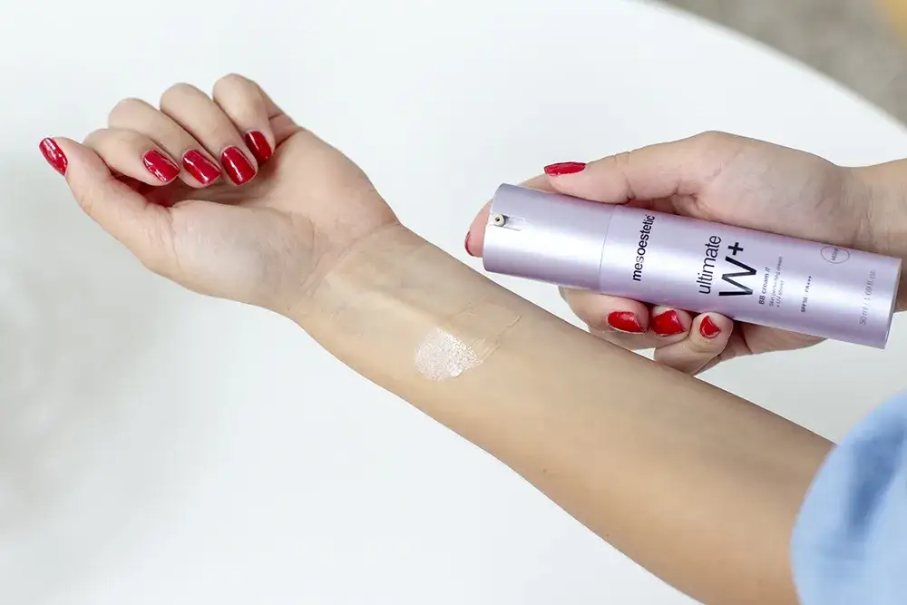 BB czy CC? Ekspertka radzi, który krem wybrać dla Twojej cery