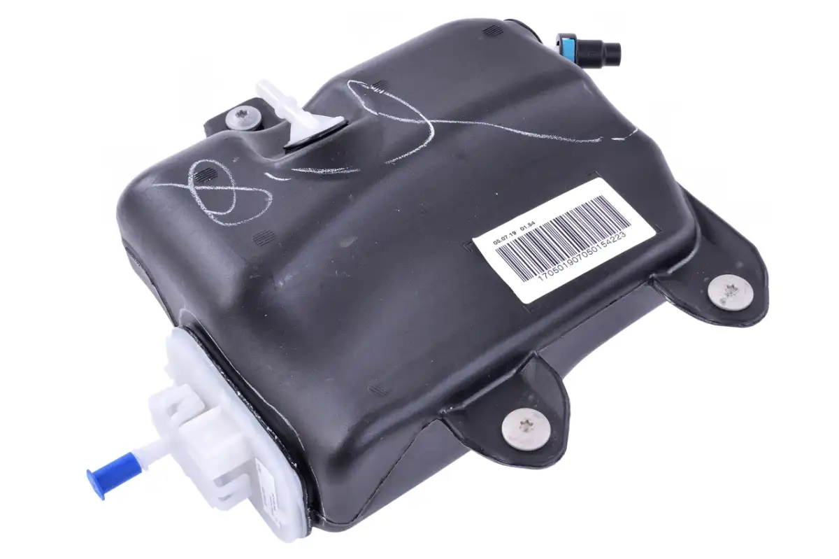 Volvo V50 1.6D: Gdzie zbiornik płynu DPF/FAP? Uzupełnij Eolys i zaoszczędź!