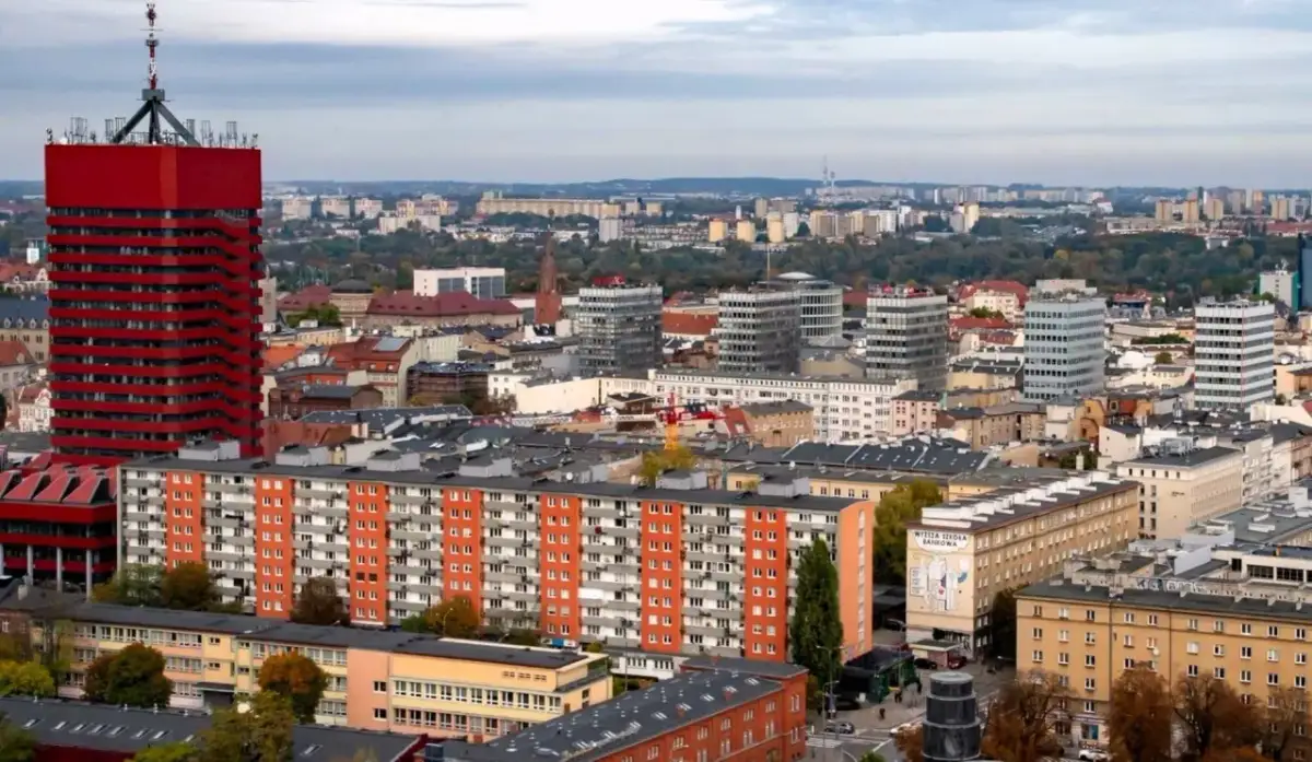 Ile kosztuje mieszkanie w Poznaniu? Ceny, dzielnice, dodatkowe koszty.