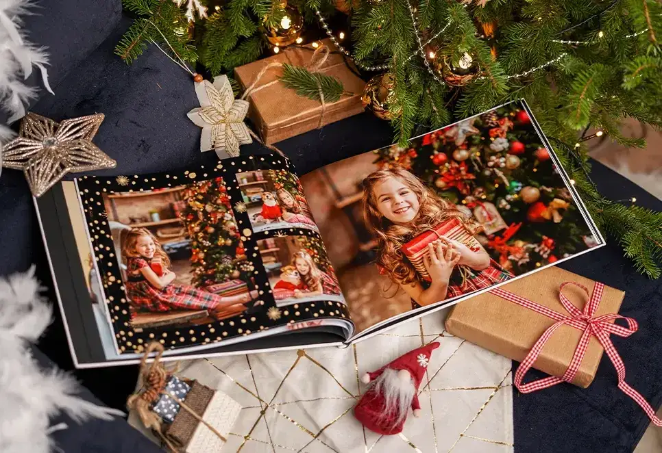 Najlepsze pomysły na prezenty pod choinkę dla babci, które ją wzruszą