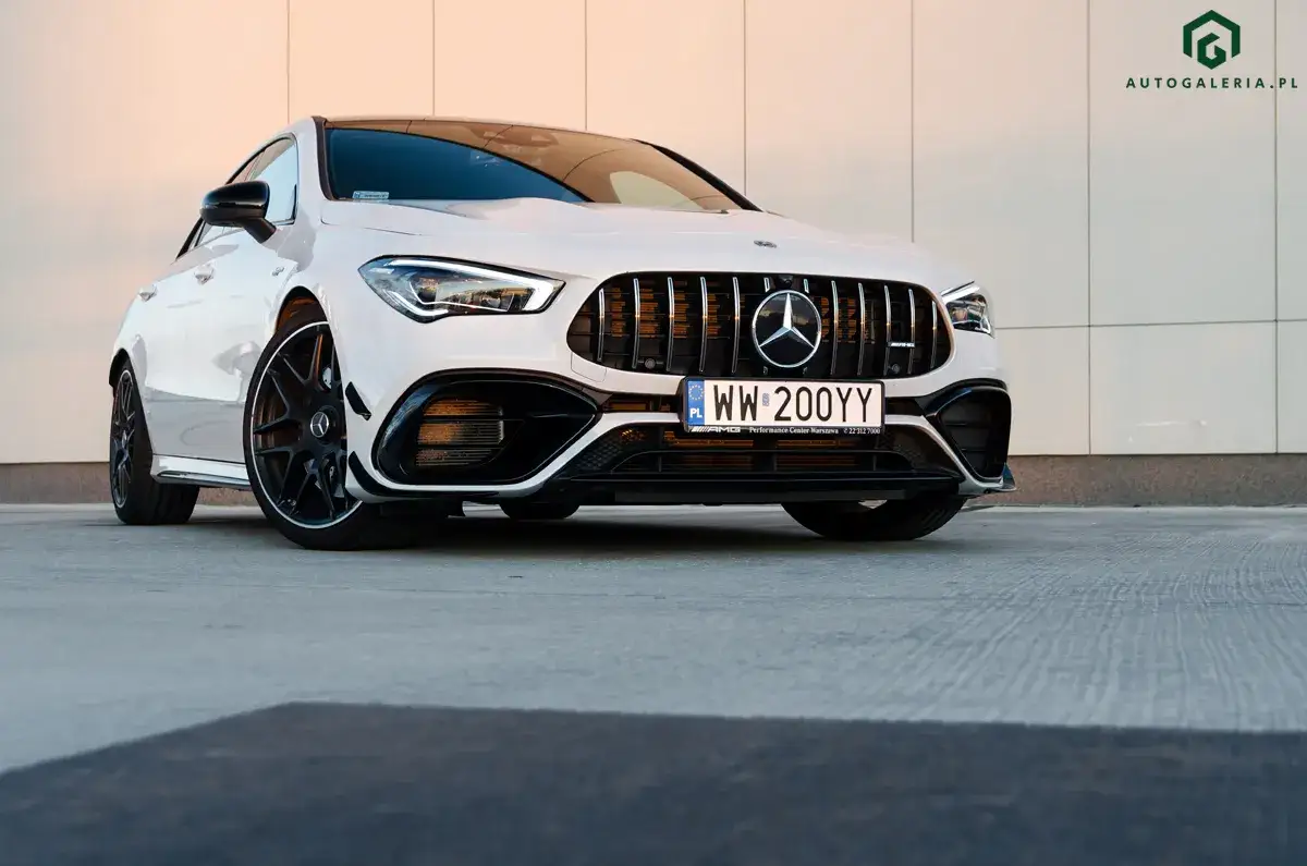Mercedes-AMG CLA 35 czy 45 S? Czy warto dopłacać 70 tys. zł?