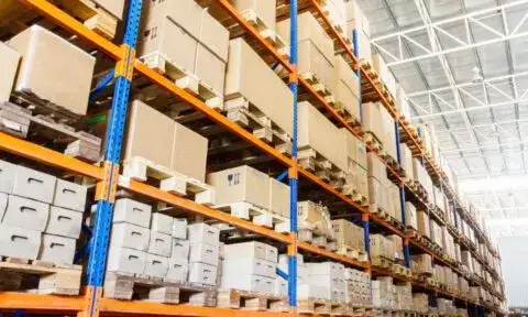 Jak obliczyć maksymalne obciążenie regału, aby uniknąć niebezpieczeństw