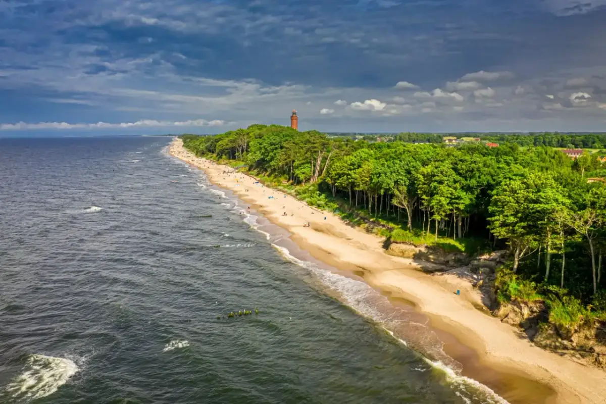 Zasolenie Bałtyku: Co musisz wiedzieć o jego poziomach i różnicach