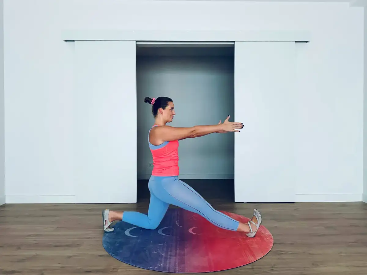 Szpagat: Francuski czy poprzeczny? Który łatwiejszy dla Ciebie?