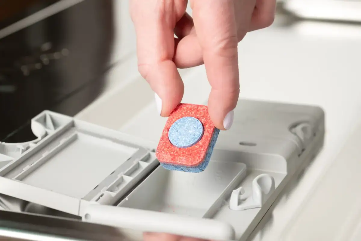 Twój przewodnik: co można zmywać w zmywarce? I co jeszcze!