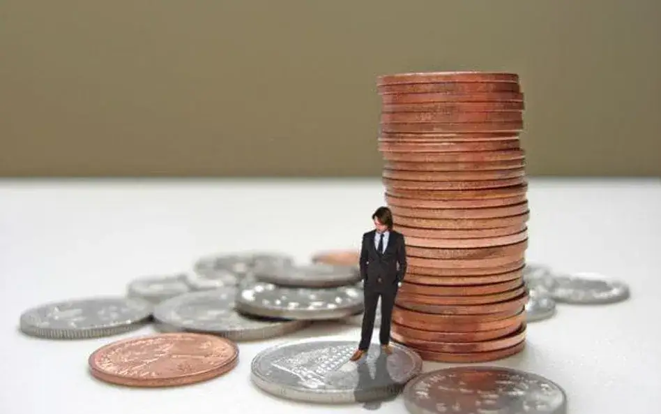 Kto składa oświadczenie majątkowe w gminie? Sprawdź, kto jest zobowiązany