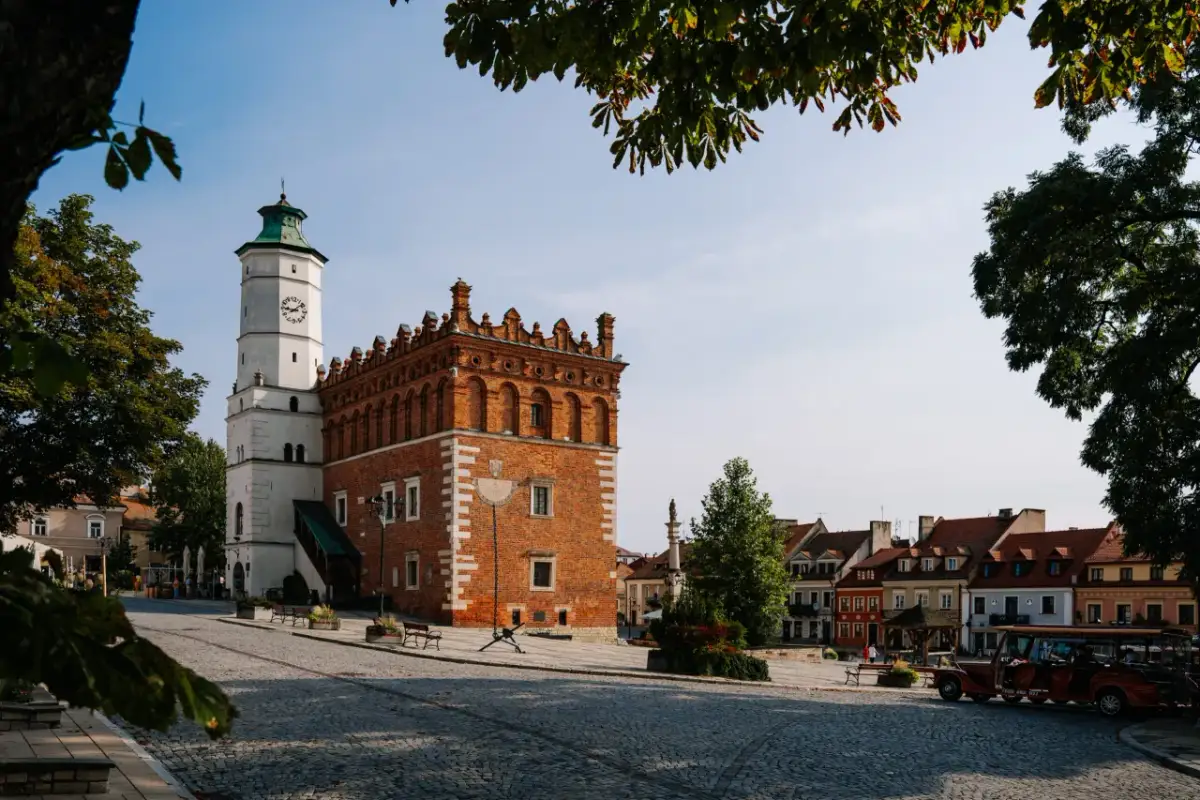 Sandomierz: Co zwiedzić? Twój plan na niezapomniany weekend