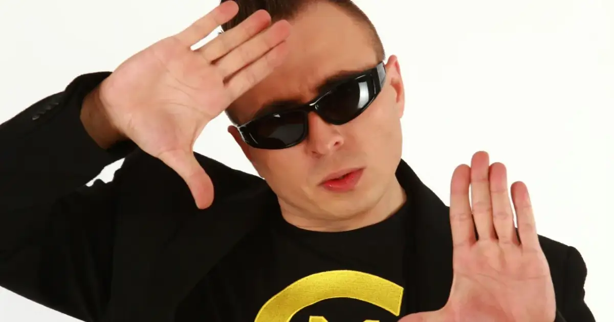 Czadoman: Kto śpiewa "Ruda tańczy jak szalona"? Historia hitu