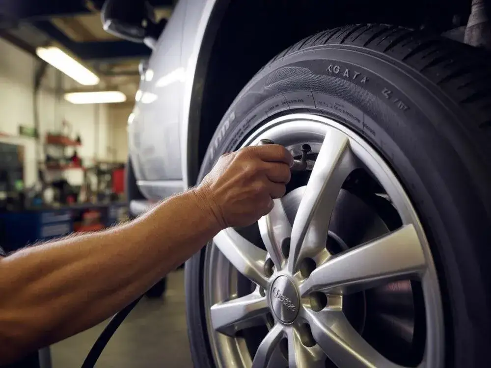 Dobór opony do felgi: Uniknij błędów, zadbaj o bezpieczeństwo!