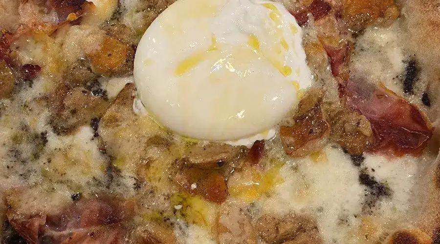 Bacilicò Giardini Naxos: Pizza Gourmet & Hamburger | Menù e Recensioni