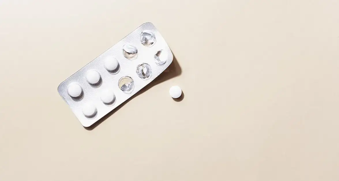 Czy leki na cholesterol odchudzają? Prawda o ich wpływie na wagę