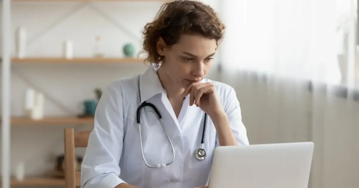 Z jakimi dolegliwościami do neurologa warto się zgłosić?