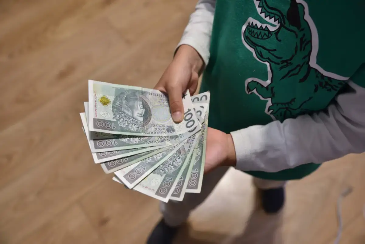 Ile kosztuje korepetycje z polskiego? Oszczędź pieniądze na skutecznej nauce