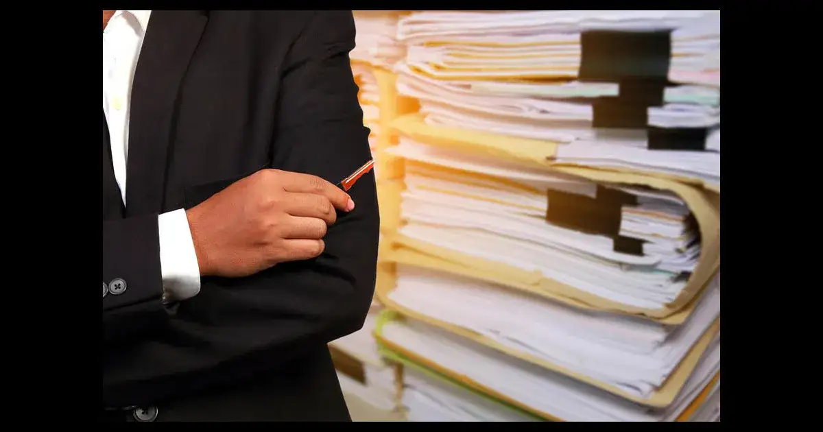 Ile widnieje się w BIK i jak długo wpływa na zdolność kredytową