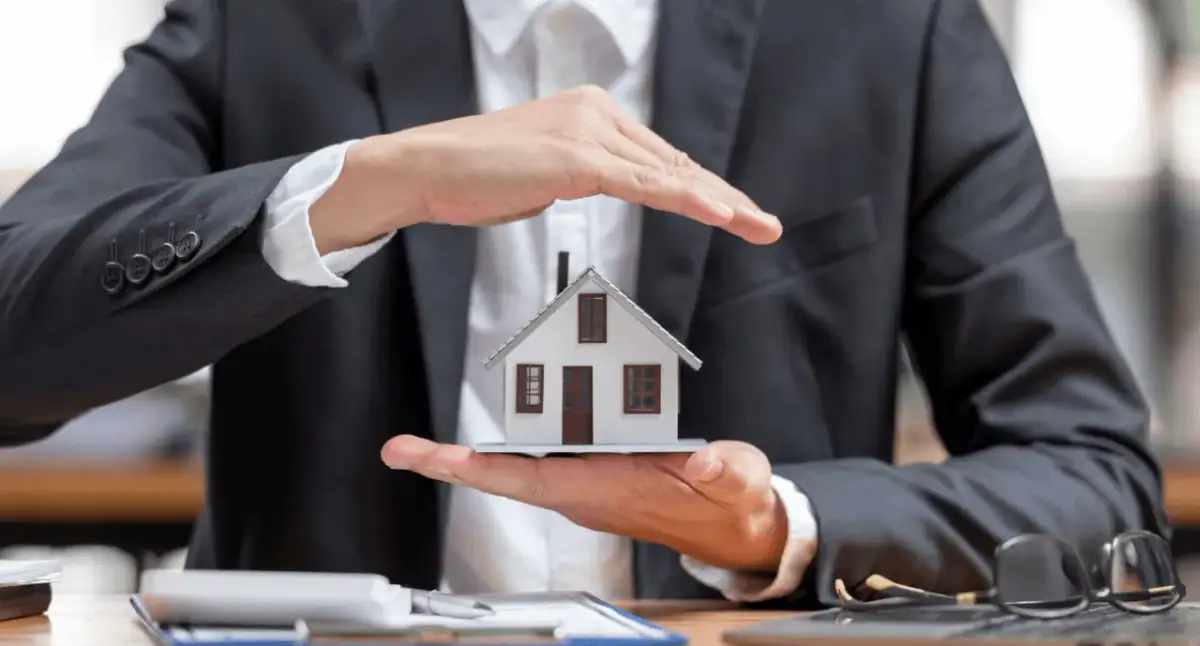 Czy warto ubezpieczyć mieszkanie w bloku? Ochrona przed stratami finansowymi