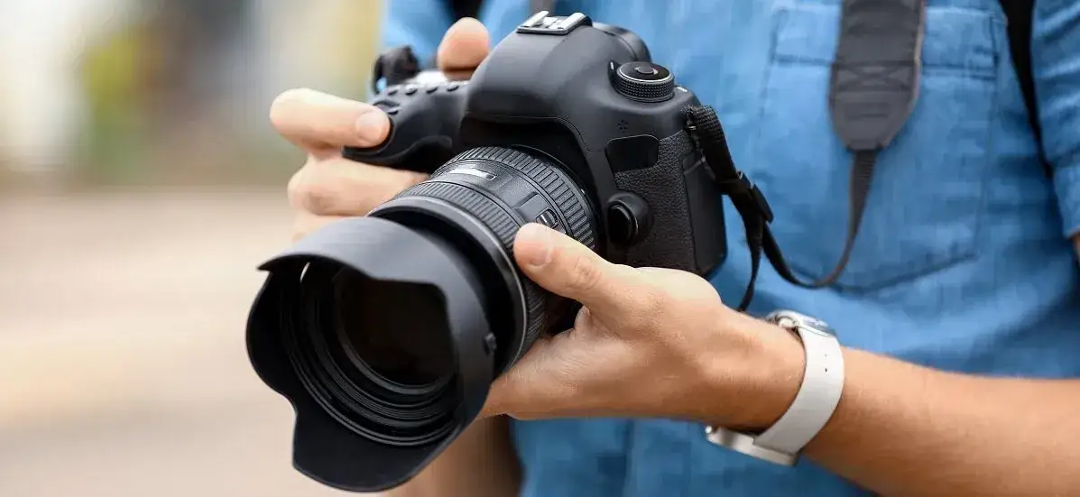 Jaki aparat do portretów? Wybierz najlepszy model dla siebie