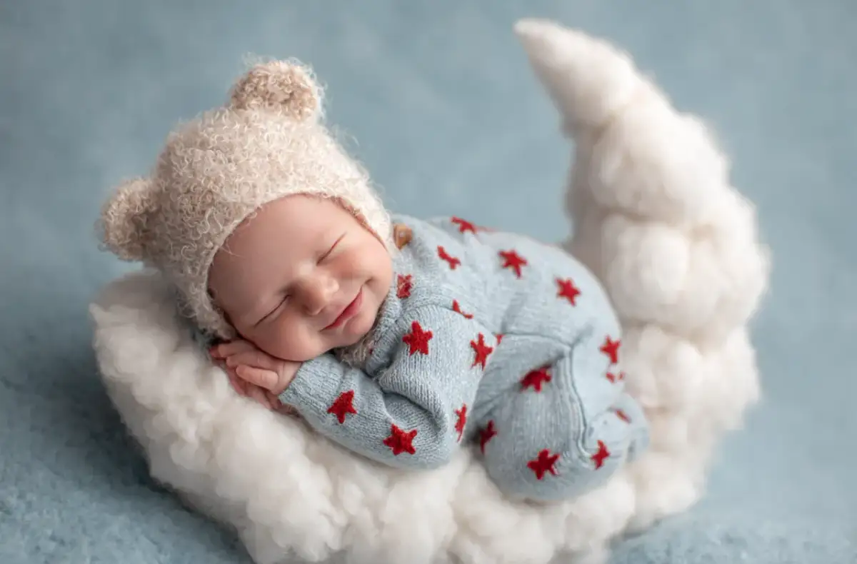 Ósmy skok rozwojowy: Kiedy i jak wspierać malucha w "burzy"?