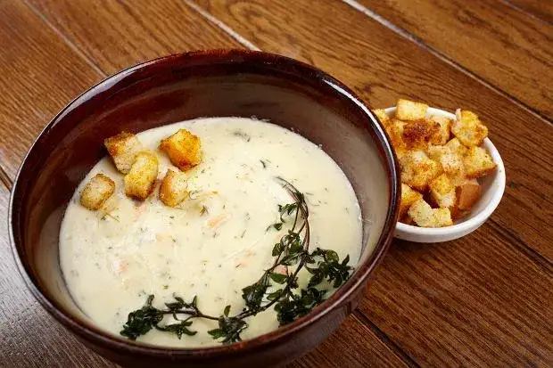 Jak zrobić zupę czosnkową, która zachwyci Twoje podniebienie?