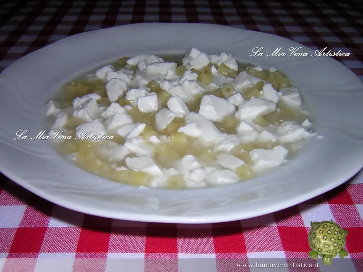 Minestra di Ricotta: Ricetta Cremosa e Segreti per un Piatto Perfetto