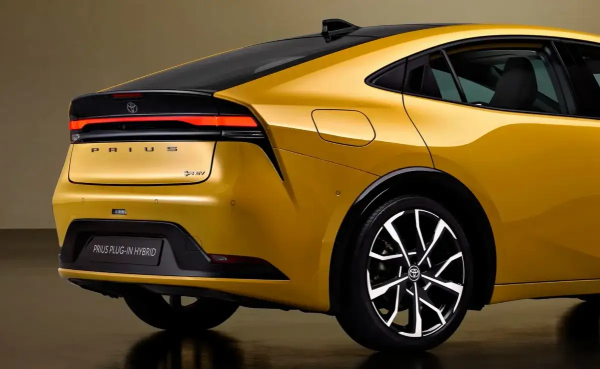 Nowy Prius w Polsce: Ceny, specyfikacja Plug-in Hybrid czy warto?