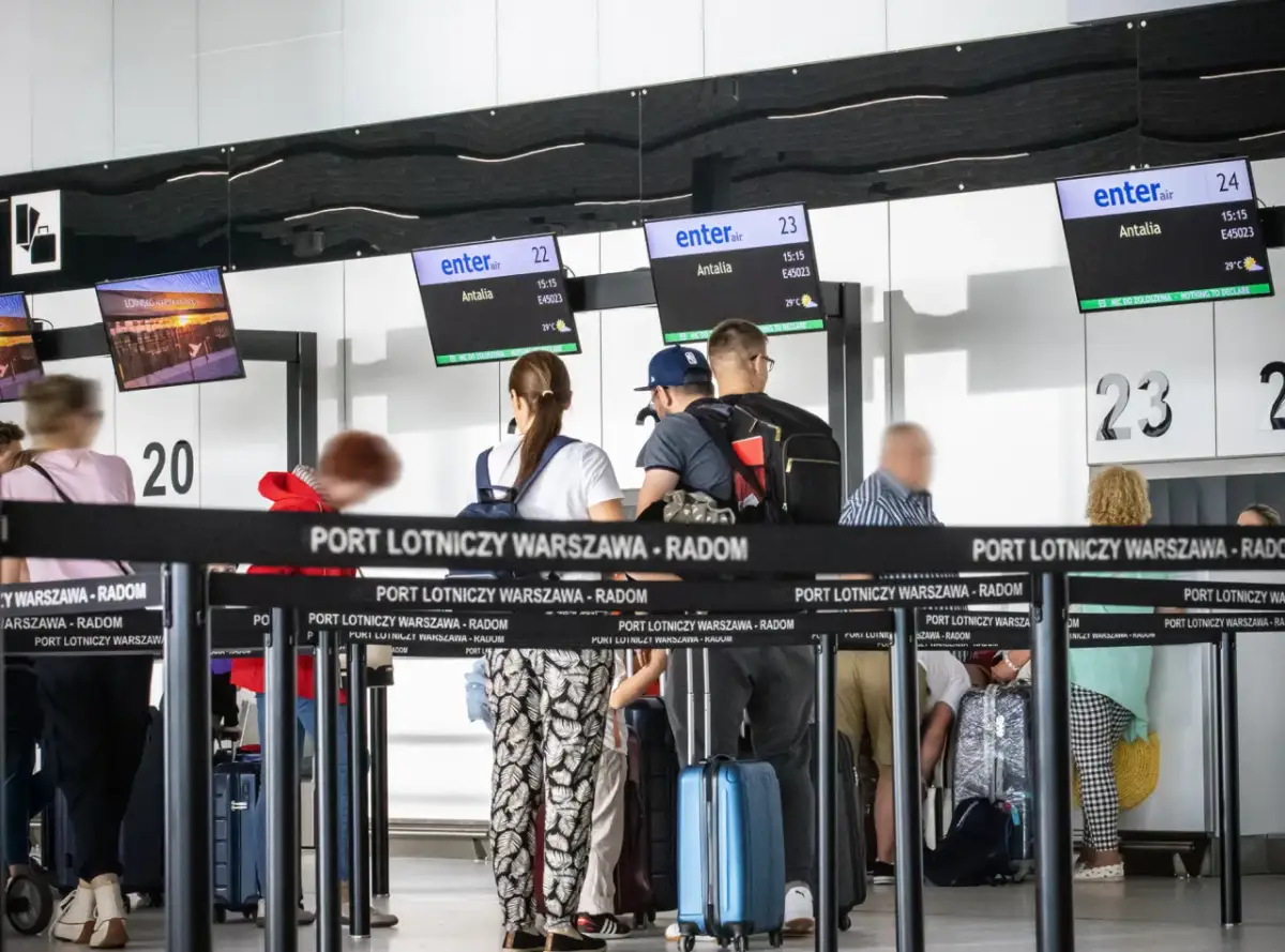 Gdzie polecisz z Radomia? Pełna lista kierunków i nowości