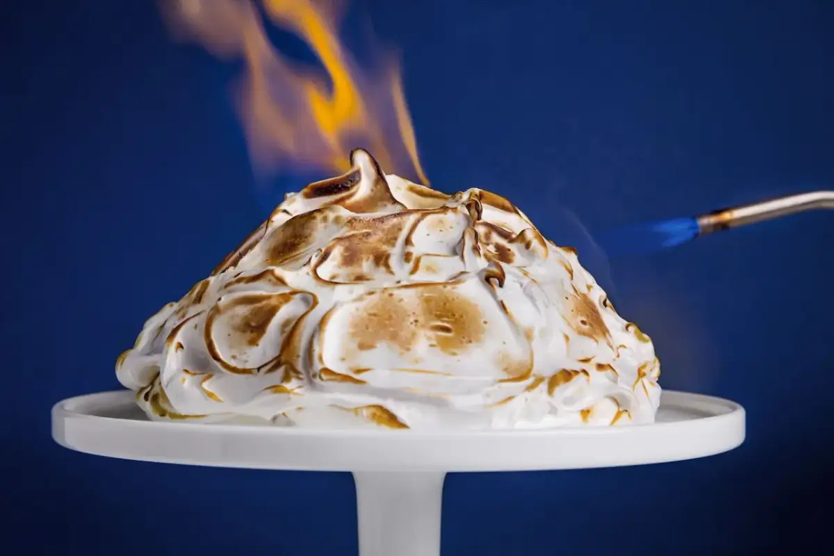 Baked Alaska: Ricetta Facile, Storia e Segreti per un Dessert Perfetto