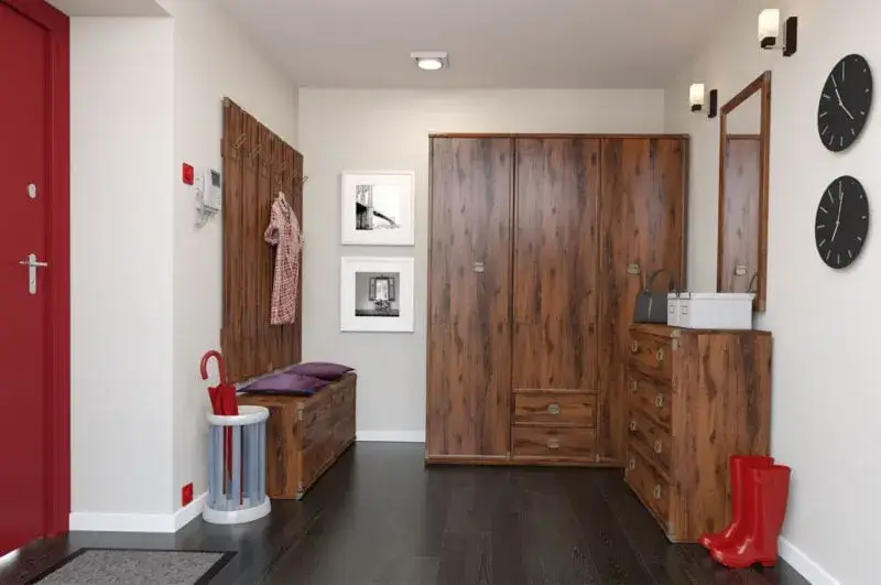 Jaki kolor ścian do przedpokoju? 10 inspirujących pomysłów