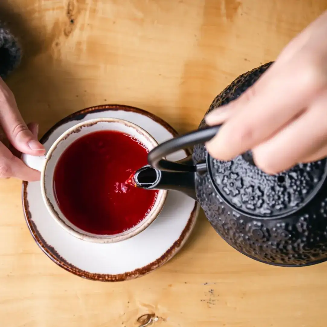 Czerwona herbata jak parzyć: unikaj najczęstszych błędów i ciesz się smakiem