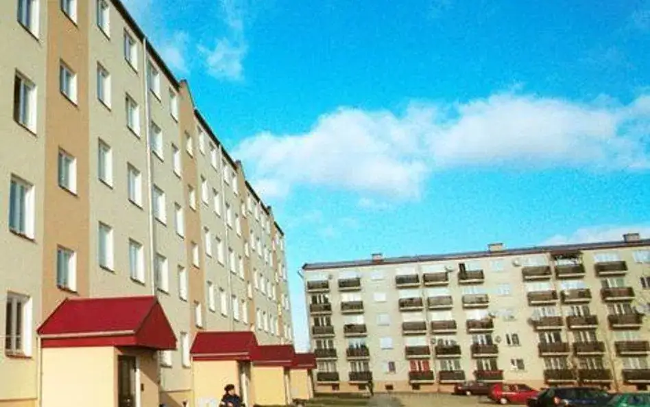 Czy warto wykupić grunt pod swoim mieszkaniem w bloku? Oto kluczowe informacje