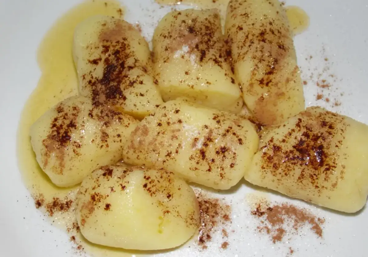 Z czym kopytka na słodko? Odkryj pyszne dodatki i sosy