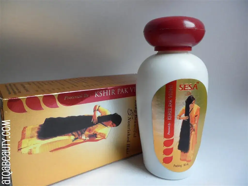 Jak stosować olejek Sesa, aby uzyskać zdrowe i lśniące włosy