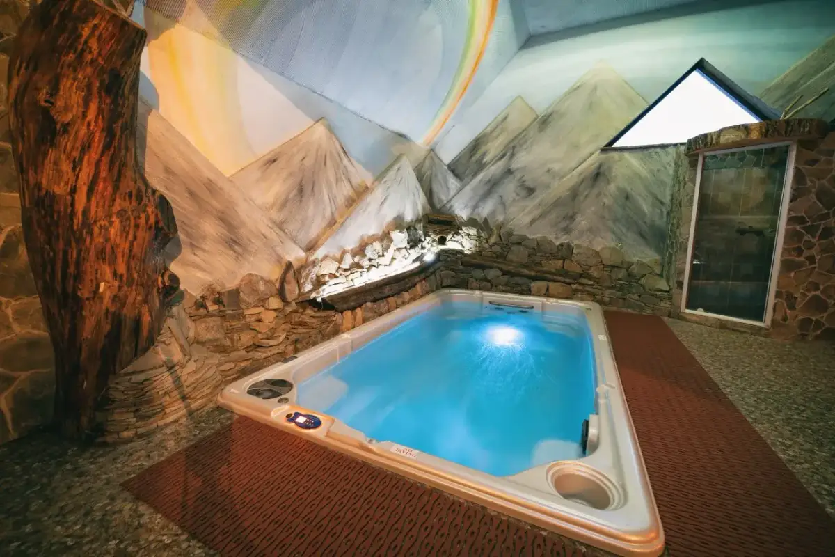 Bacówka Biały Jeleń: Planujesz wizytę? Noclegi, SPA, Wesela