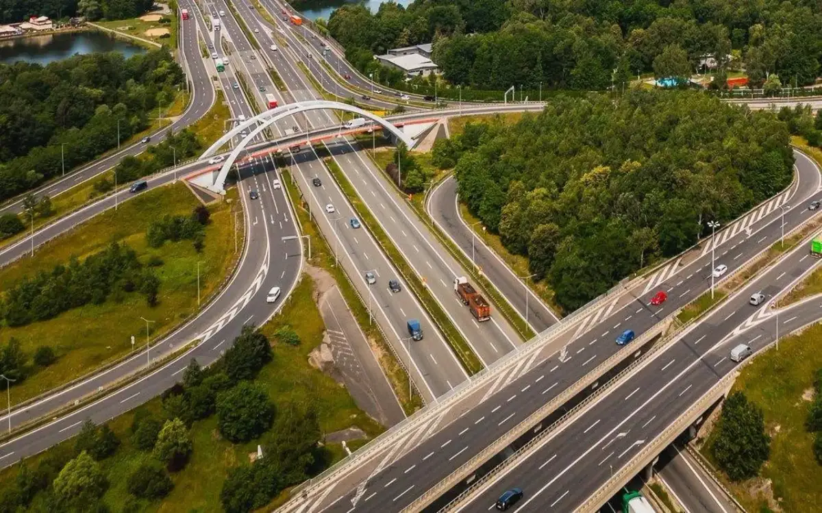 Autostrada A4 do kogo należy? Poznaj właścicieli i zarządzanie