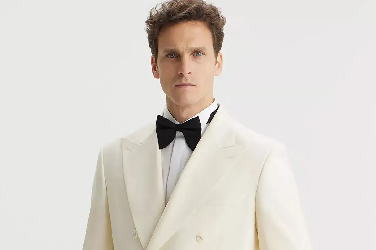 Jaką koszulę do muchy wybrać, aby wyglądać elegancko i stylowo?