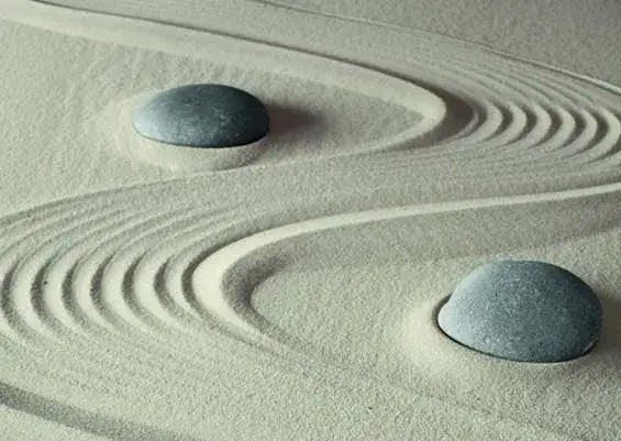 Buddyzm zen: odkryj głębię praktyk i historii tej tradycji