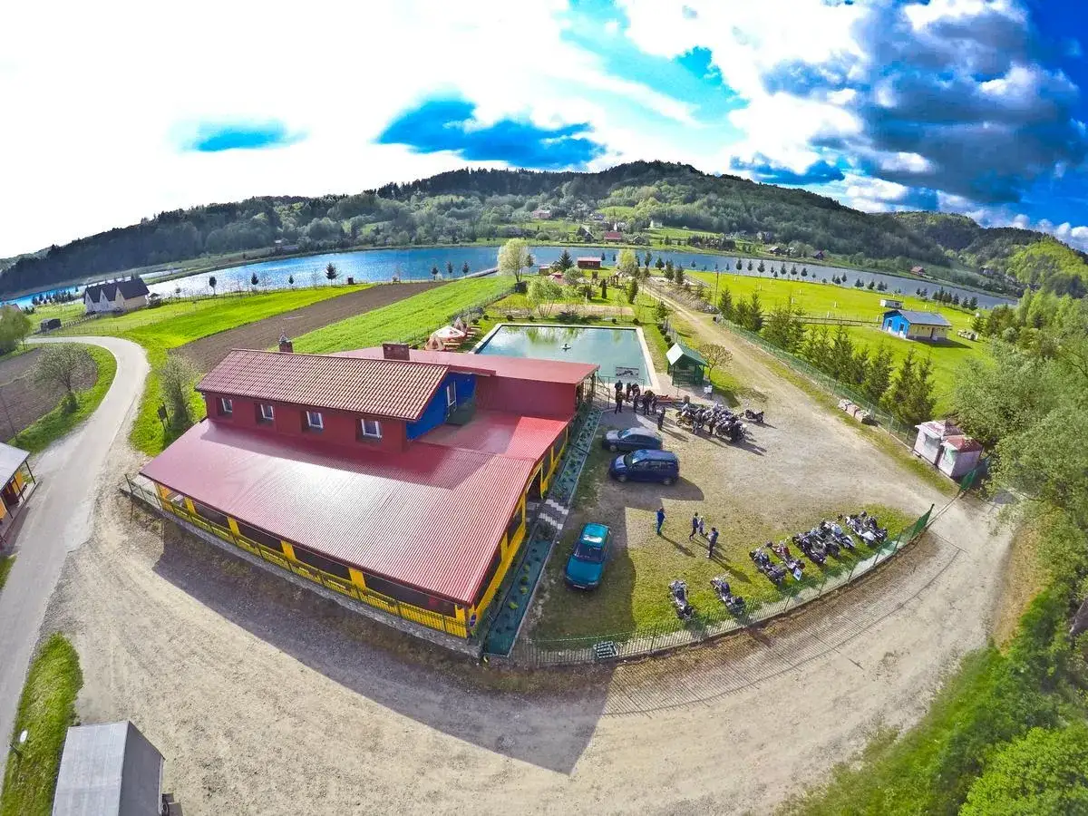 U Schabińskiej Krzemienna: Kuchnia, Noclegi i Atrakcje nad Sanem