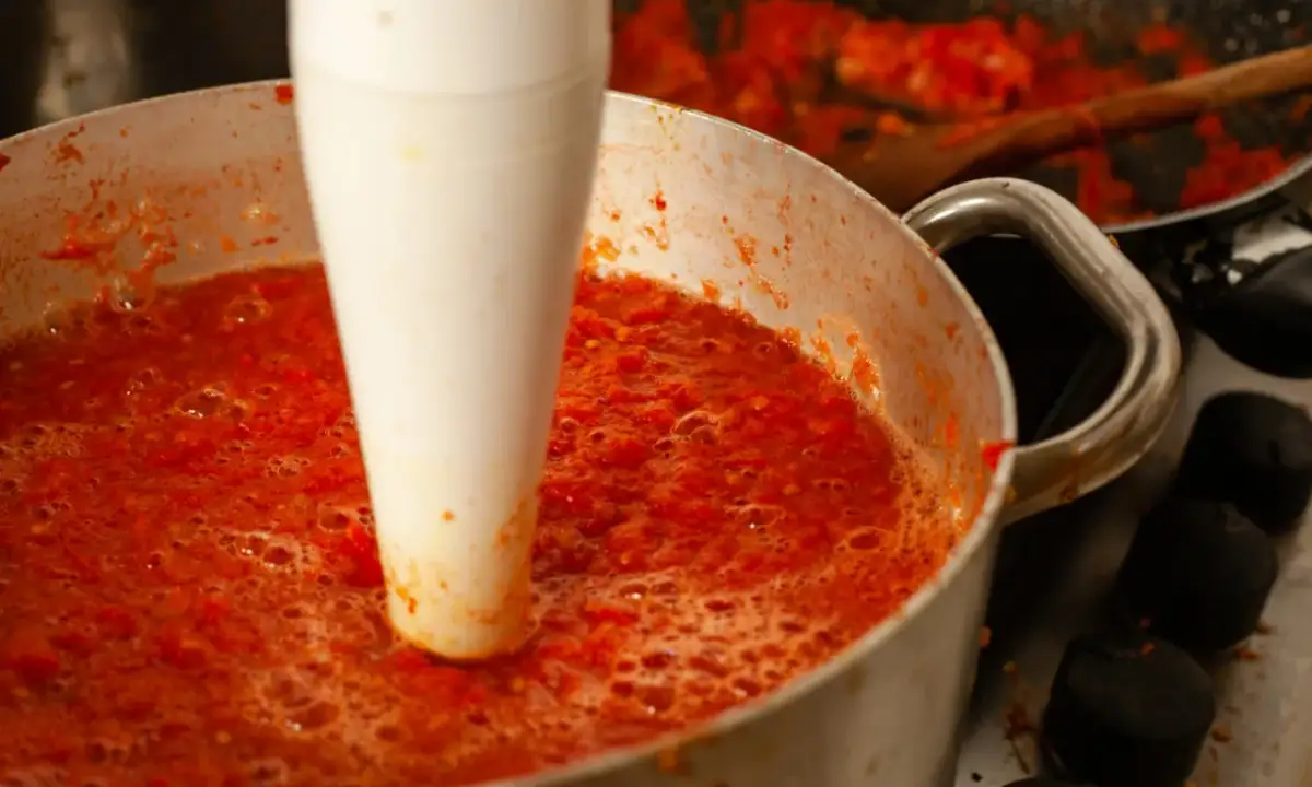 Jak zagęścić zupę? Od zasmażki po fit triki bez glutenu