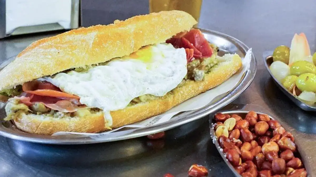 Almuerzos en Valencia centro: Los bares y bocadillos que no fallan