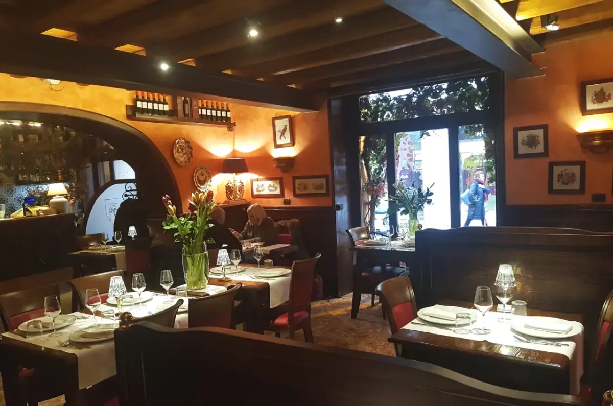 Gdzie zjeść w Weronie? Najlepsze miejsca na smaczne posiłki