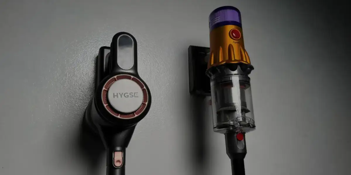 Dyson V12 vs V15: Który odkurzacz Dyson wybrać? Ekspert radzi