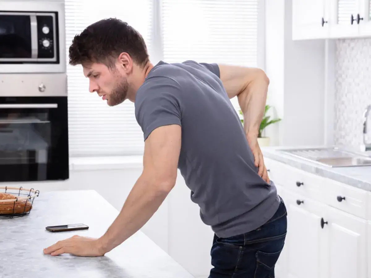 Die perfekte arbeitshöhe in der küche für mehr Komfort und weniger Rückenschmerzen