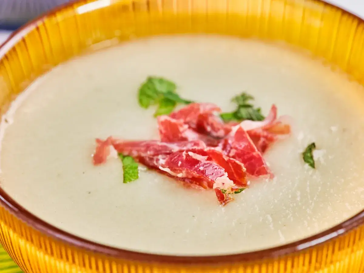 Sopa de melón: refrescante, fácil y con trucos de chef para el verano