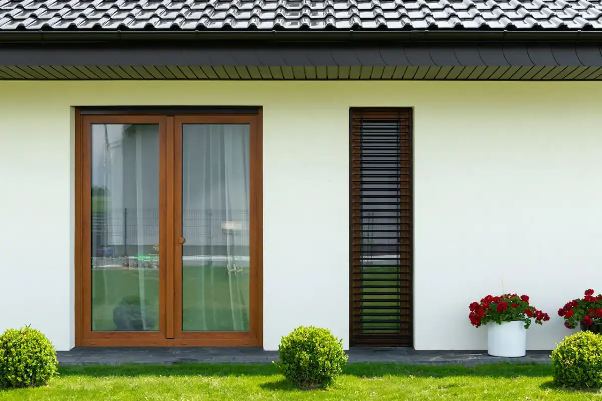 Jaki kolor elewacji do okien złoty dąb – unikaj najczęstszych błędów