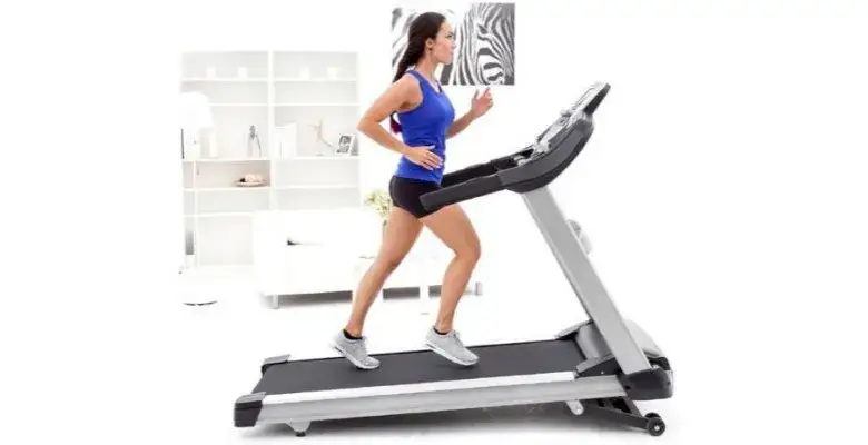 Jak zacząć biegać na bieżni bez kontuzji i z przyjemnością